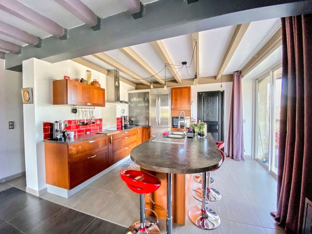 Maison à CHAMPMILLON