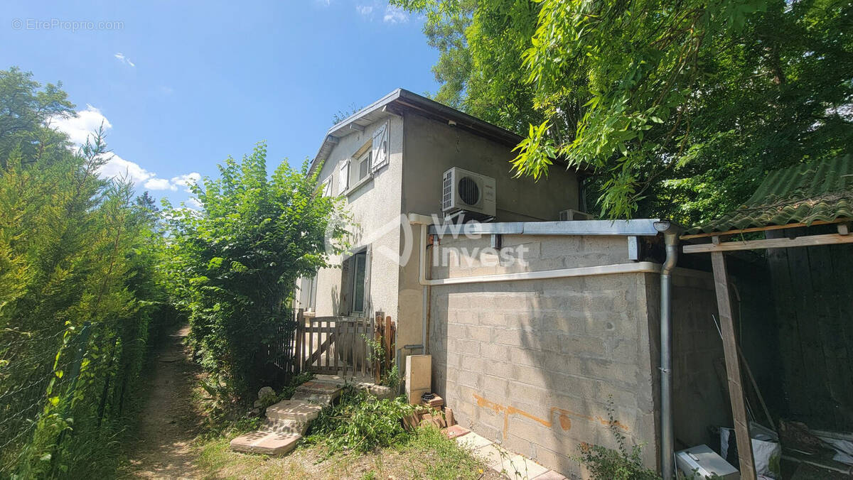 Maison à COUPVRAY