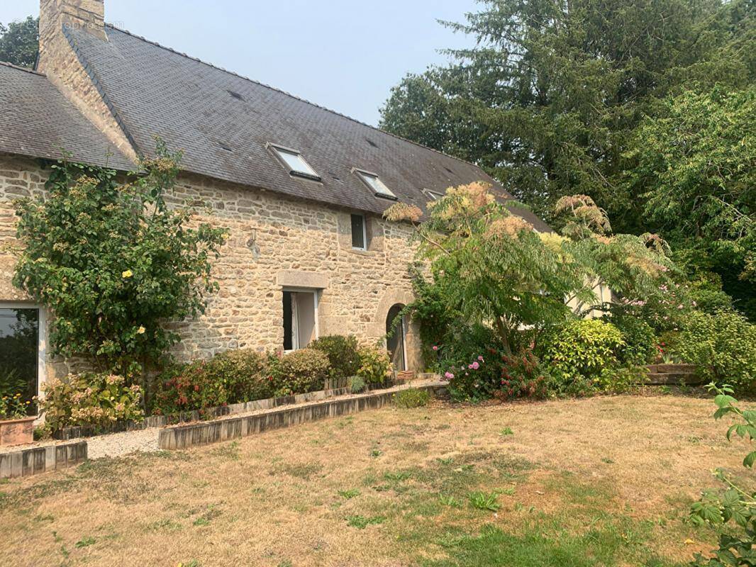 Maison à LANDEVANT