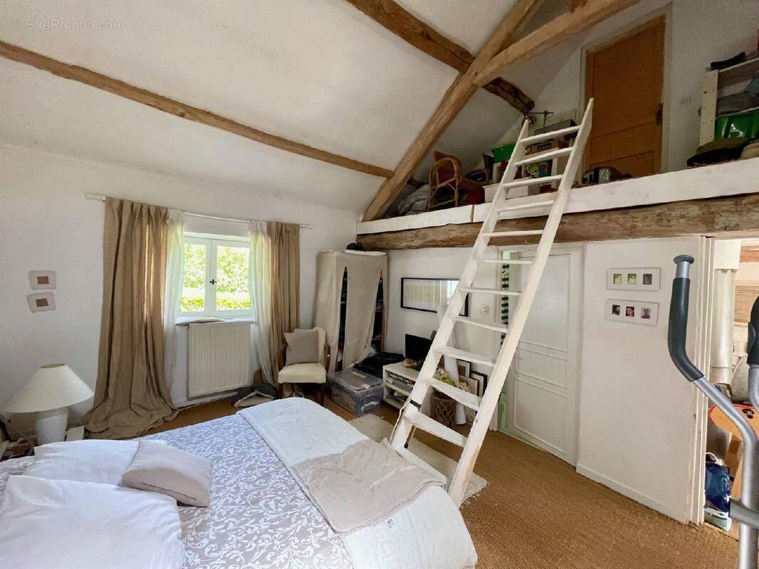 Maison à MILLY-LA-FORET