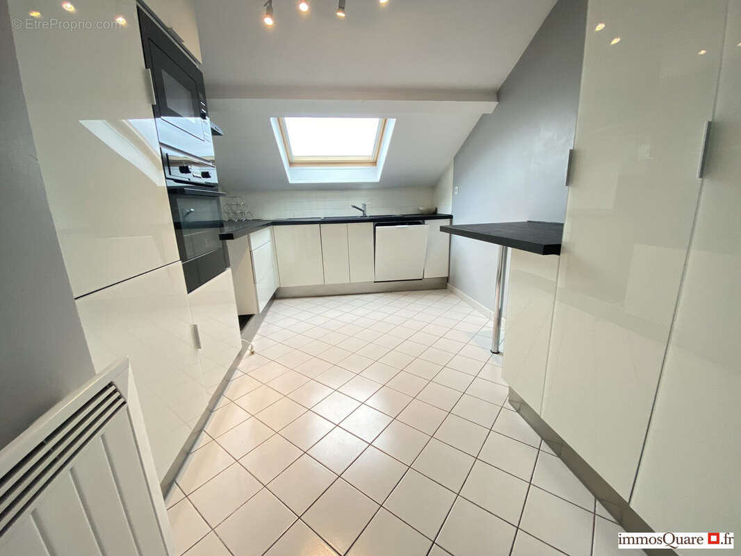 Appartement à LYON-8E