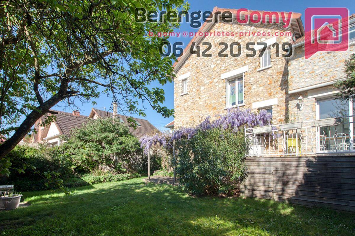 Maison à SAINT-LEU-LA-FORET