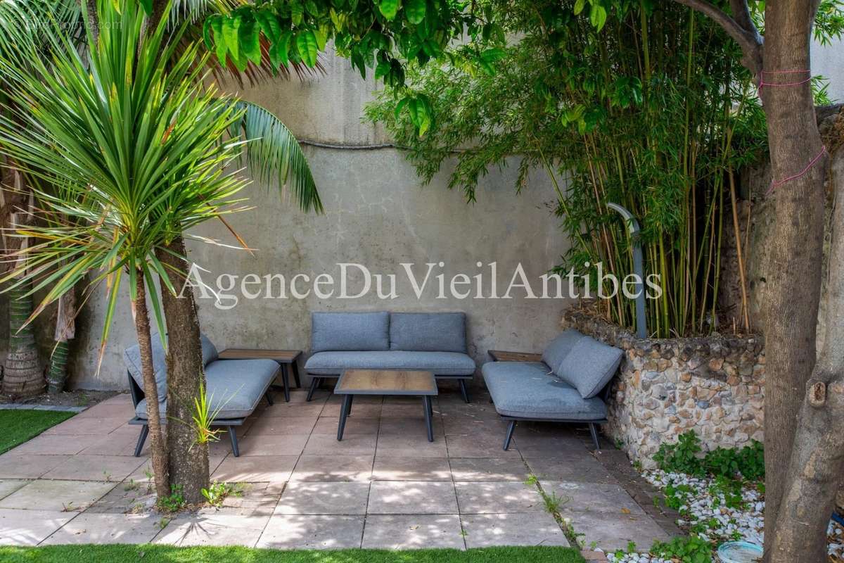 Maison à ANTIBES