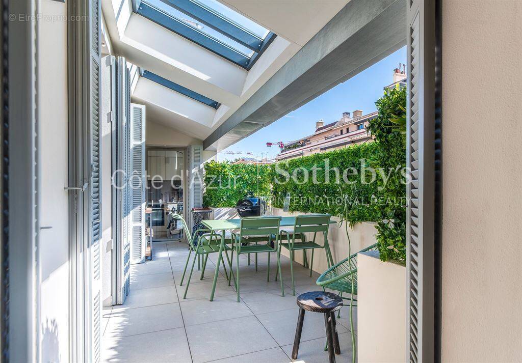 Appartement à NICE