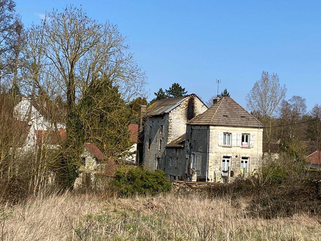 Maison à ORRY-LA-VILLE