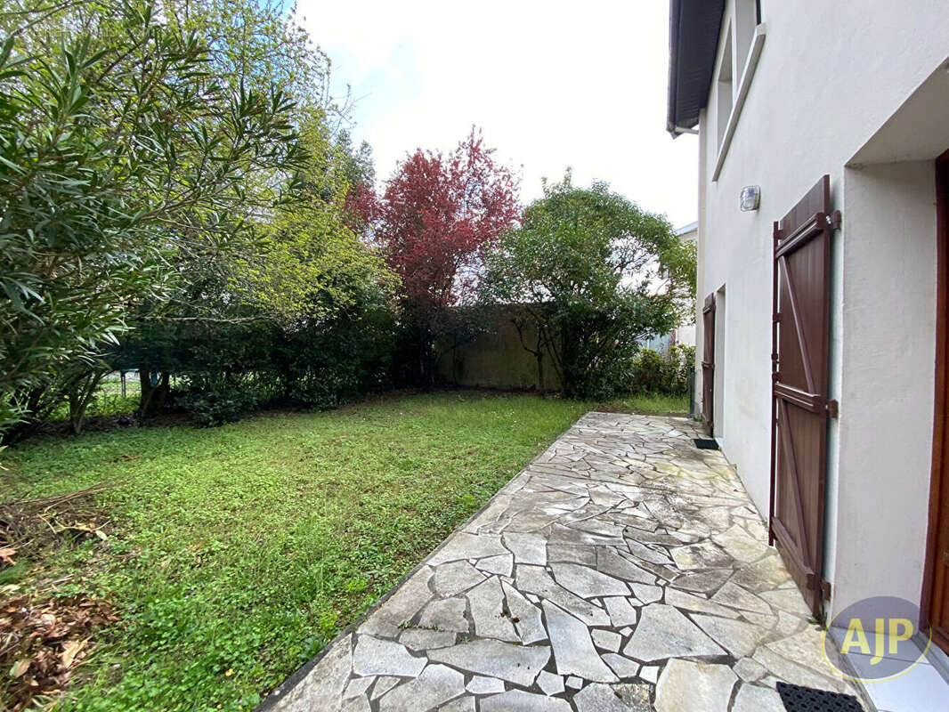 Maison à MERIGNAC