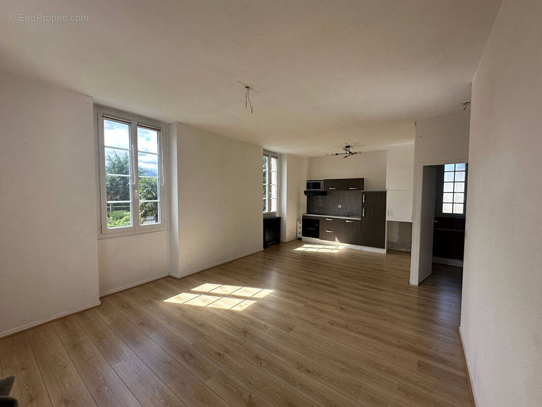 Appartement à CAMBO-LES-BAINS