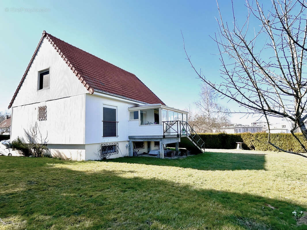 Maison à VITTEL