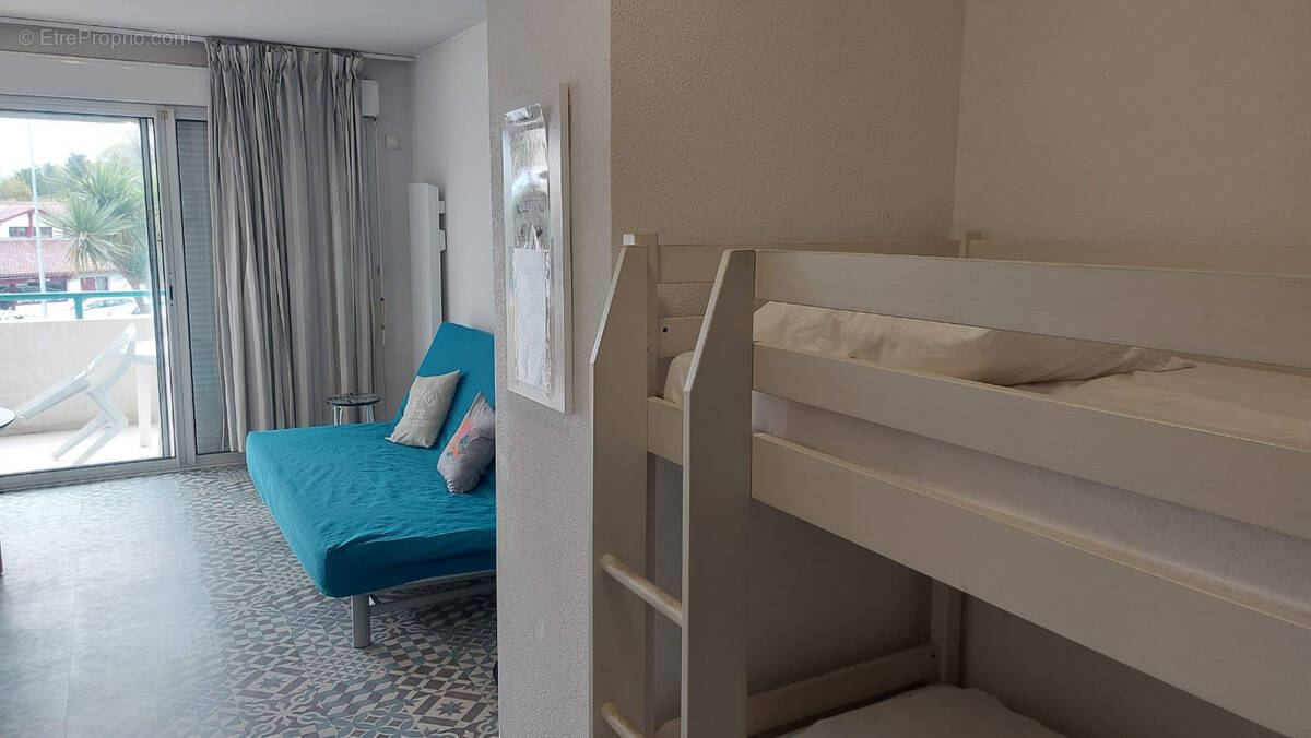 Appartement à CIBOURE
