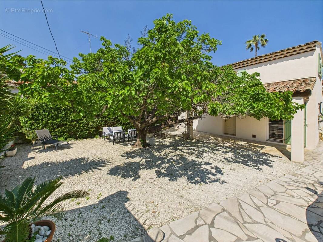 Maison à ANTIBES