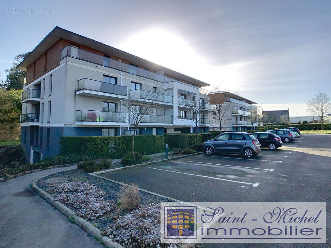 Appartement à QUIMPERLE