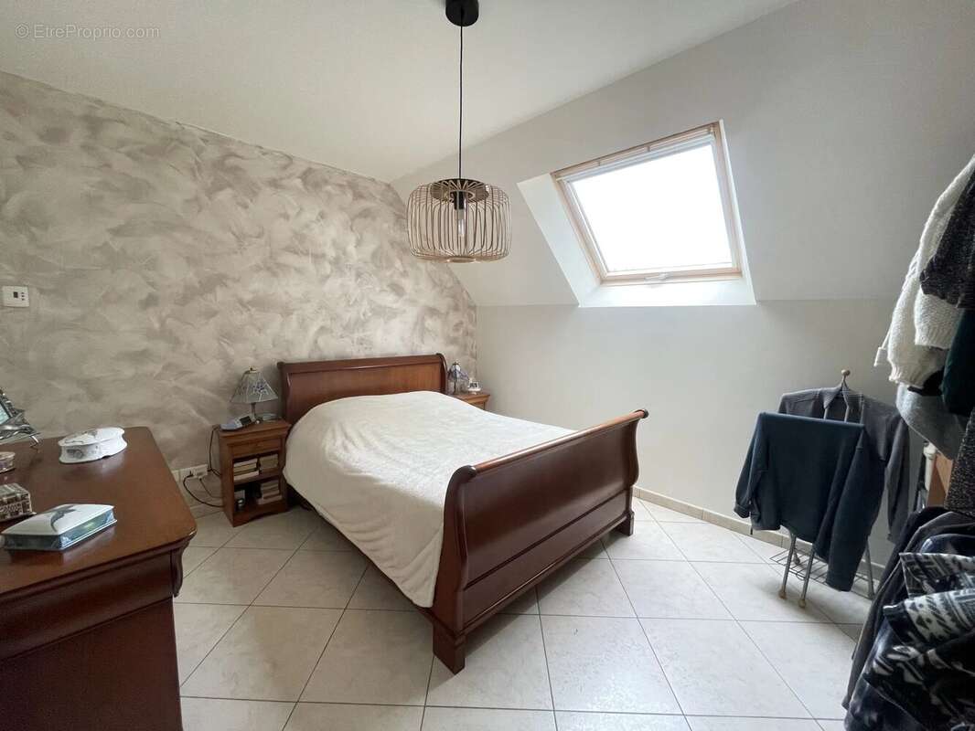 Maison à MINIAC-MORVAN