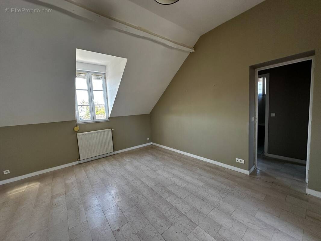 Appartement à BARBIZON