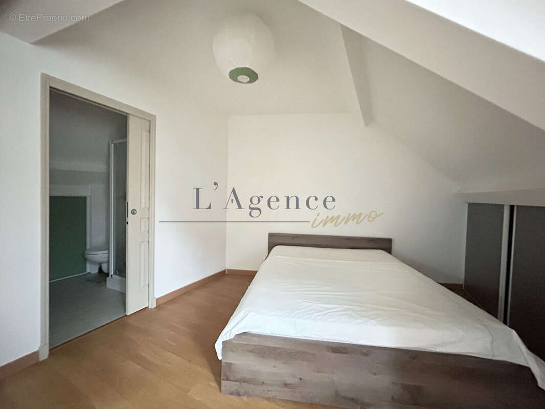 Appartement à VERNEUIL-EN-HALATTE