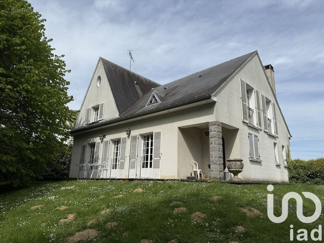 Photo 1 - Maison à BETON-BAZOCHES