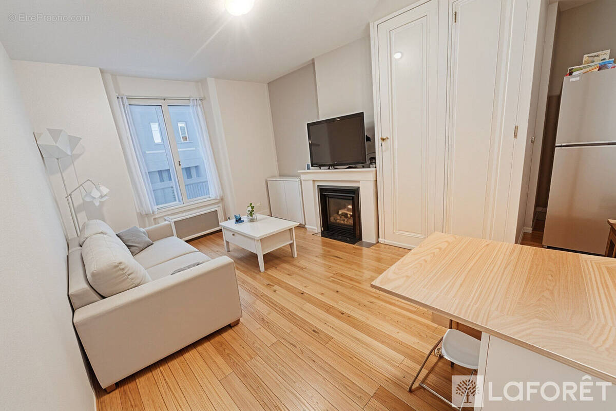 Appartement à LYON-6E