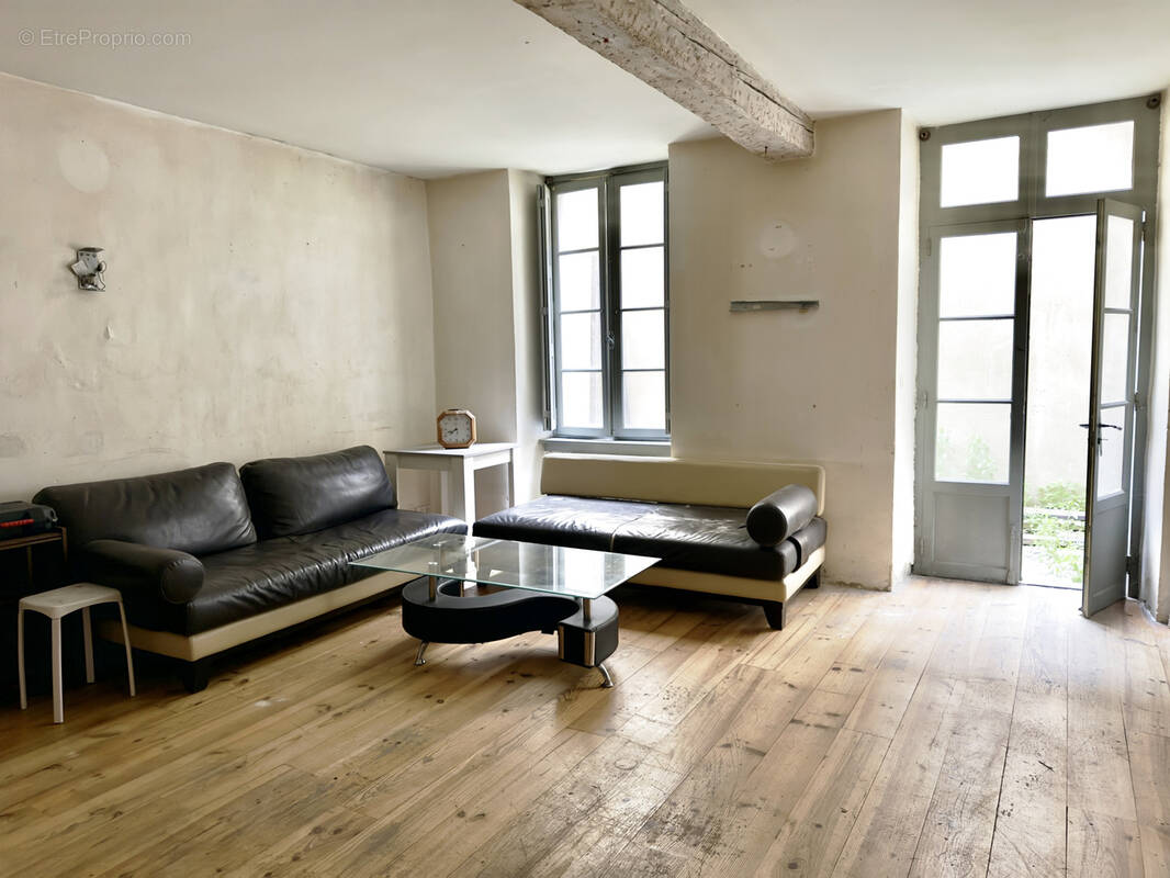 Appartement à CARCASSONNE