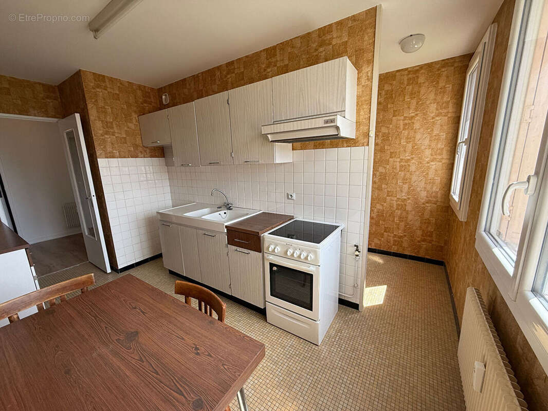 Appartement à CHARLIEU