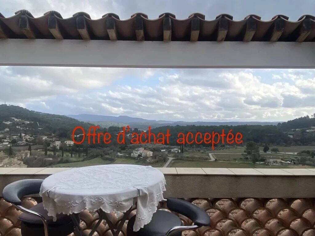 Appartement à CALLAS