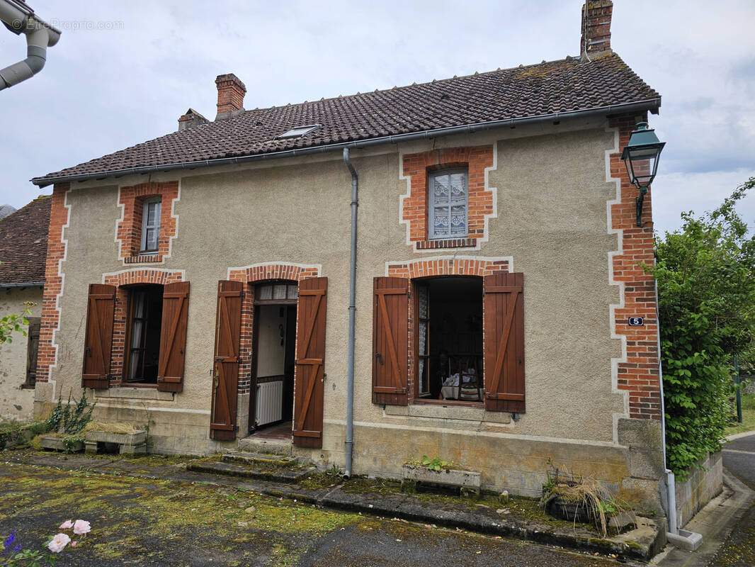 Maison à BEAULIEU