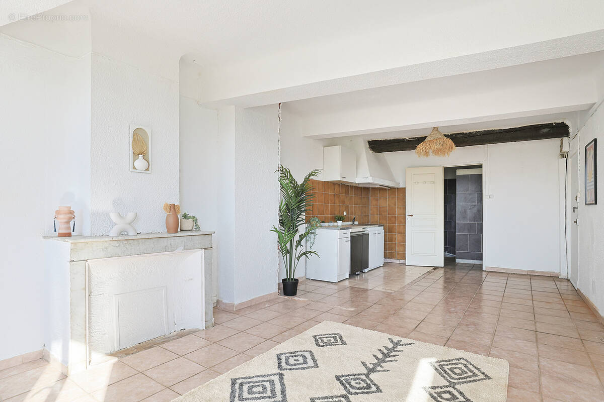 Appartement à PIERREFEU-DU-VAR