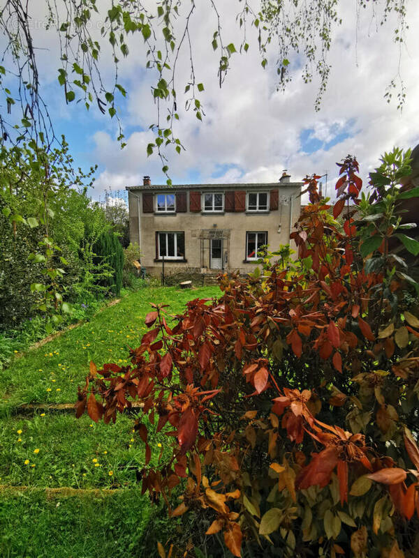 Maison à AIXE-SUR-VIENNE