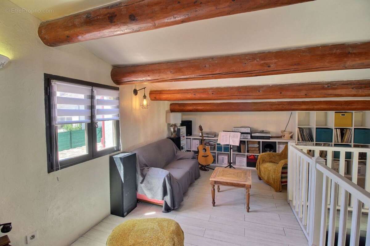 Maison à AUBIGNAN