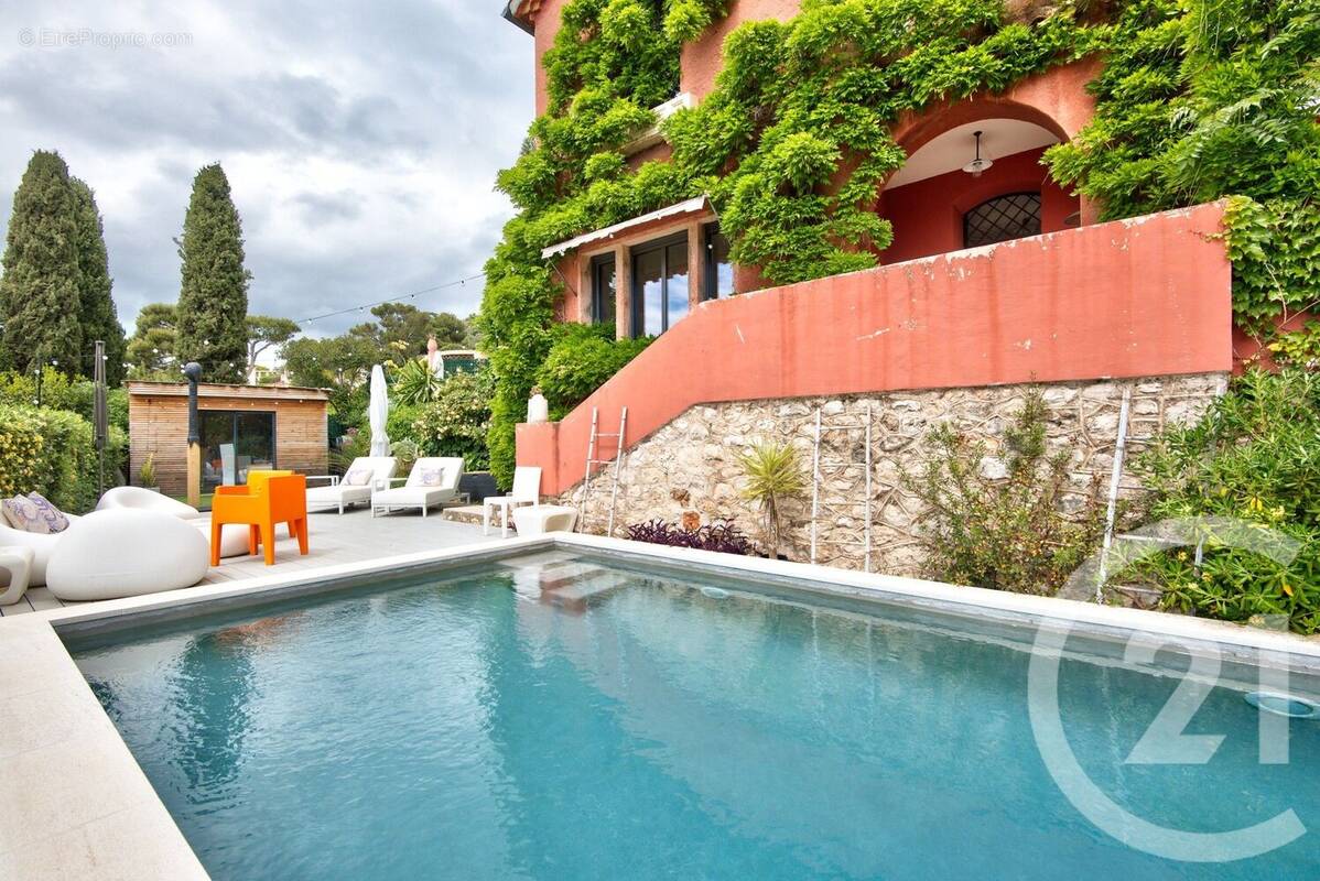 Maison à VILLEFRANCHE-SUR-MER