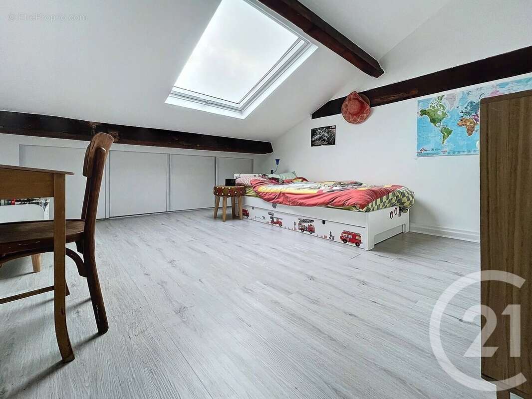 Appartement à LE KREMLIN-BICETRE