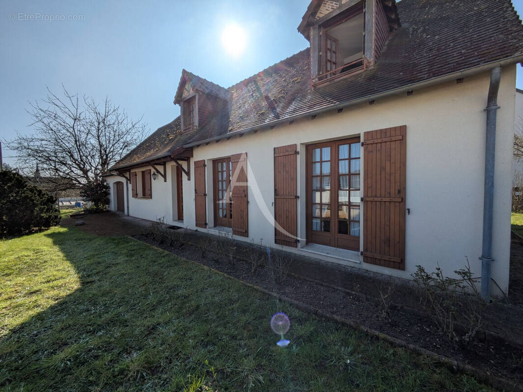 Maison à ONZAIN