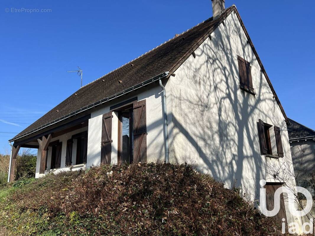 Photo 1 - Maison à VERNOU-SUR-BRENNE
