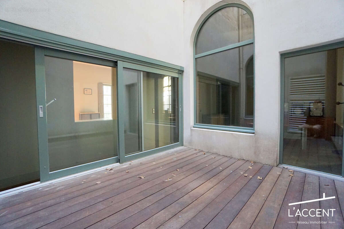 Appartement à NIMES