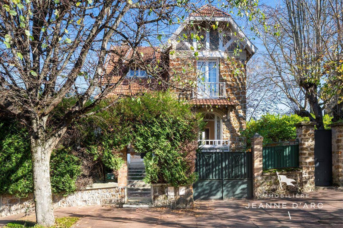 Maison à LE CHESNAY