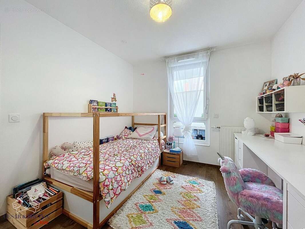 Appartement à SATHONAY-CAMP