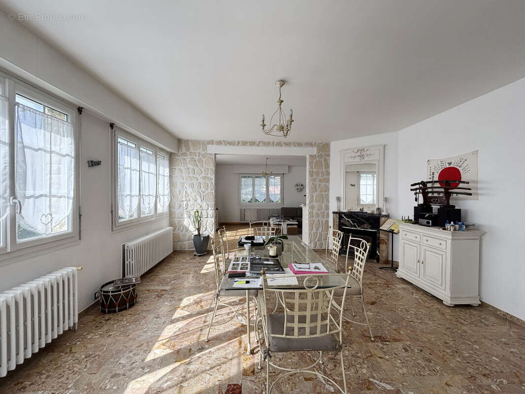 Maison à L&#039;ISLE-ADAM