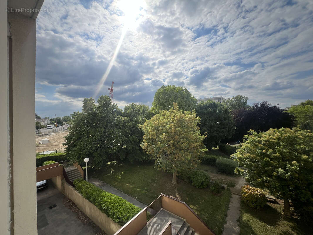 Appartement à CARRIERES-SUR-SEINE