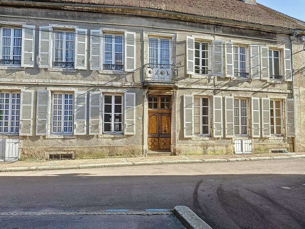 Maison à SAULIEU