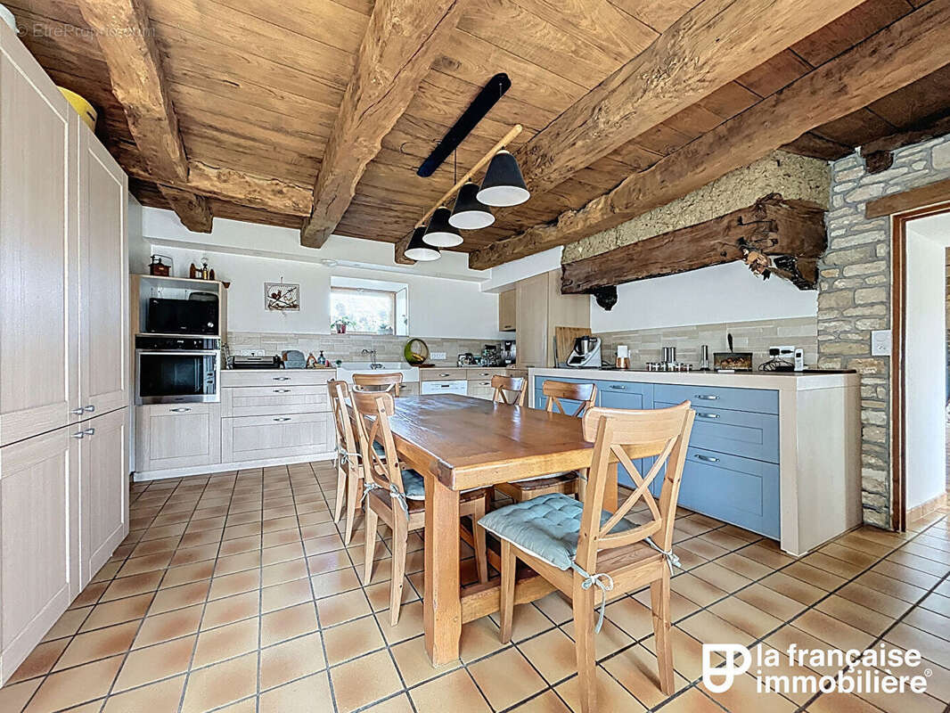 Maison à DINAN