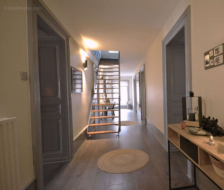 Appartement à AIX-LES-BAINS