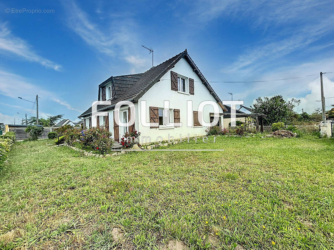 Maison à BREHAL