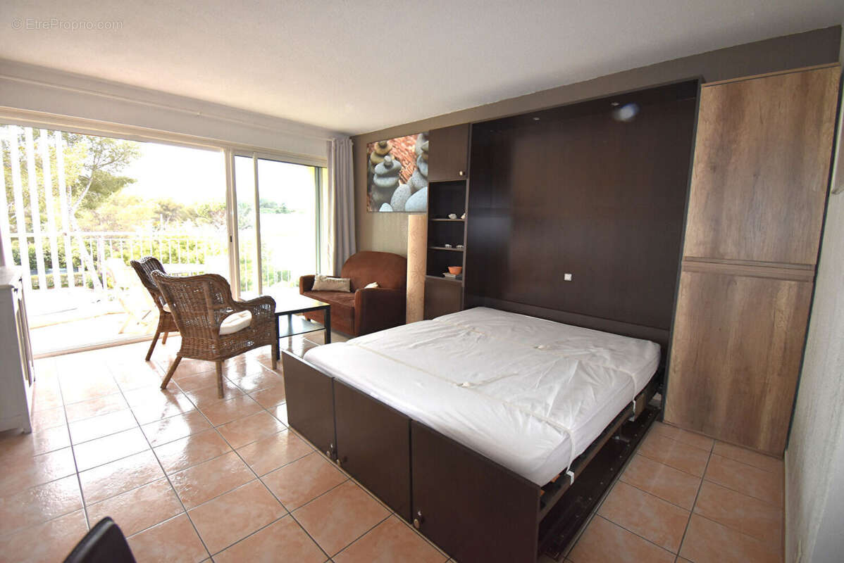 Appartement à SAINT-RAPHAEL
