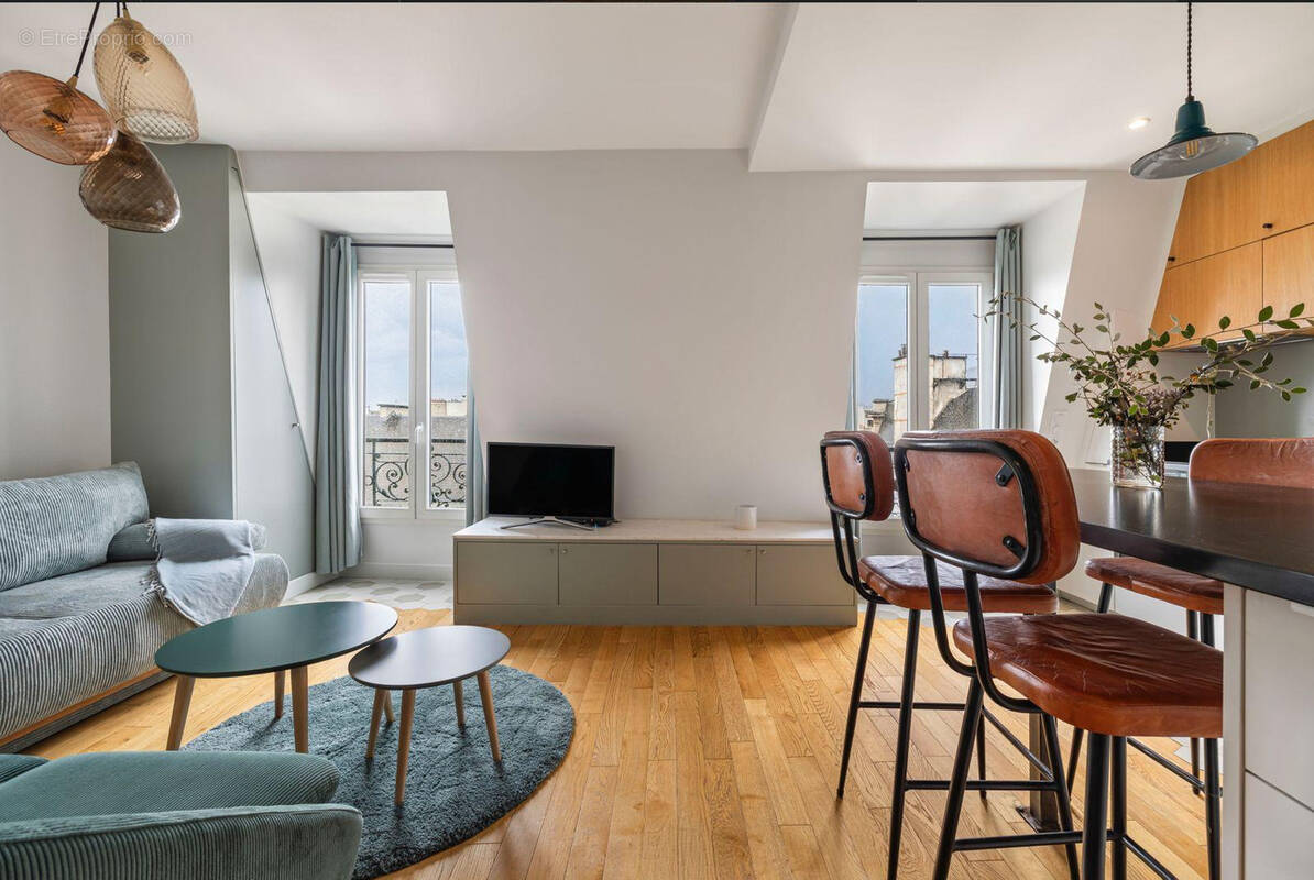 Appartement à PARIS-3E