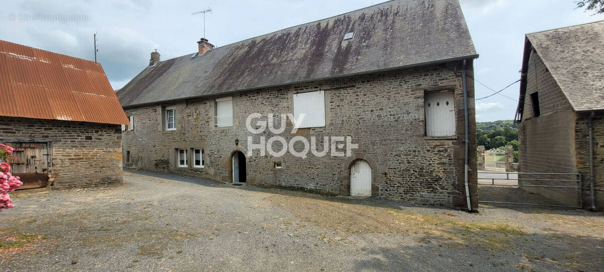 Maison à TIREPIED