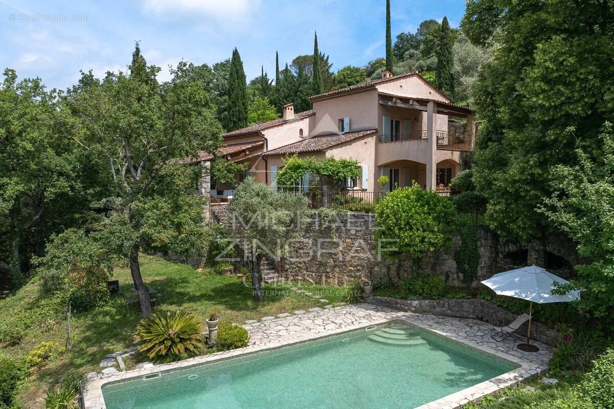 Maison à FAYENCE