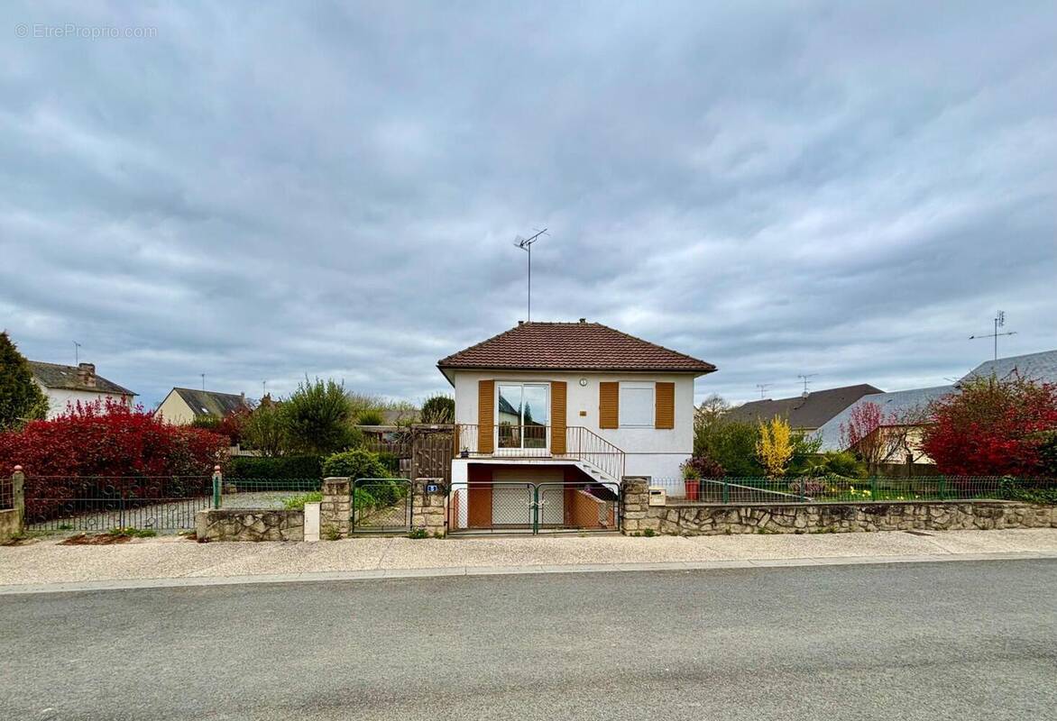 Photo 1 - Maison à SAINT-PIERRE-DES-LANDES