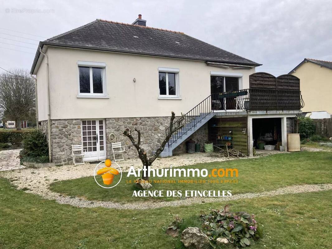 Maison à MARTIGNE-FERCHAUD