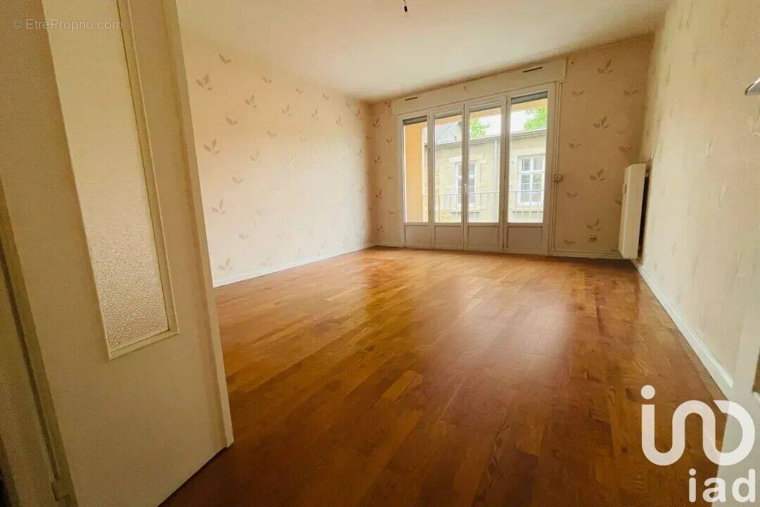 Photo 1 - Appartement à LYON-8E