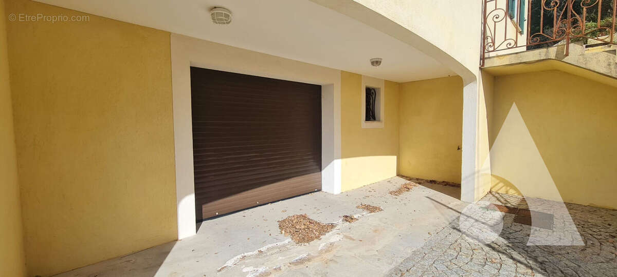 Maison à LORGUES