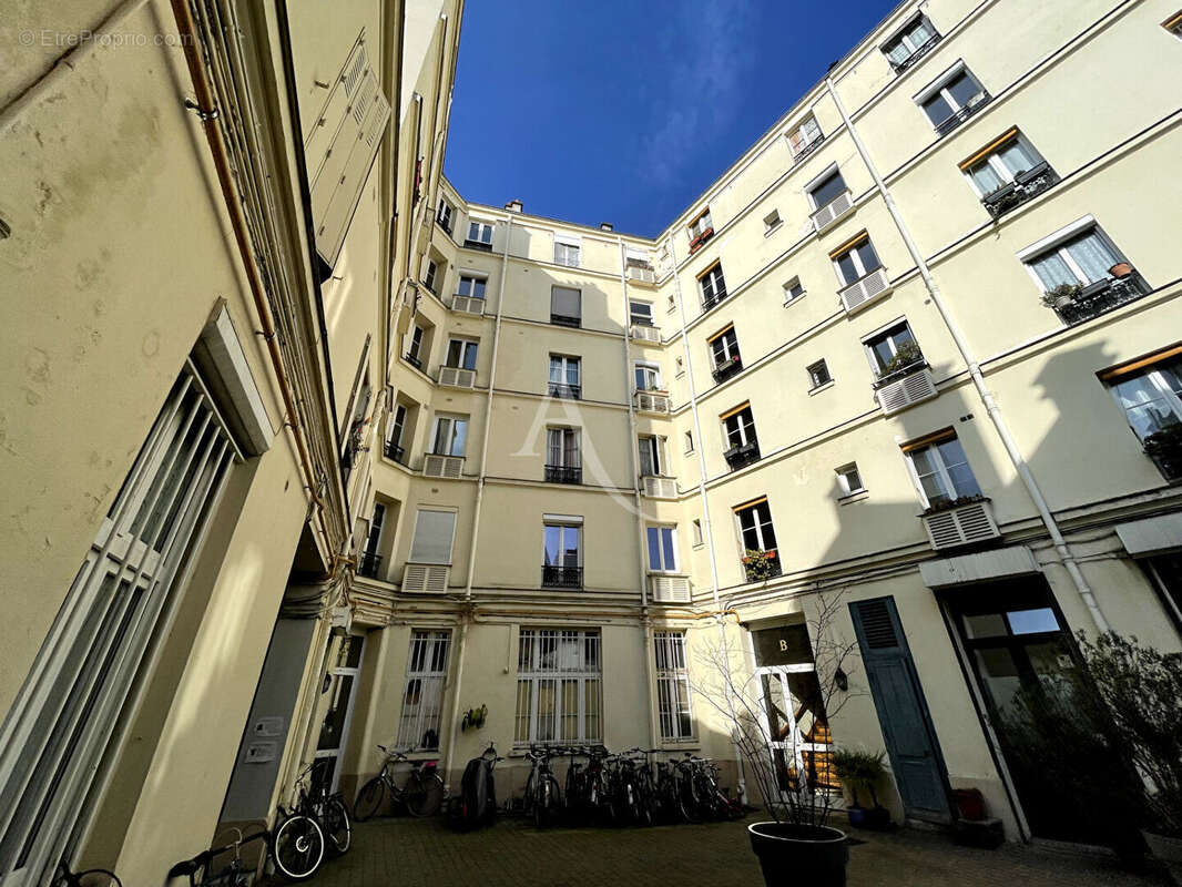 Appartement à PARIS-19E