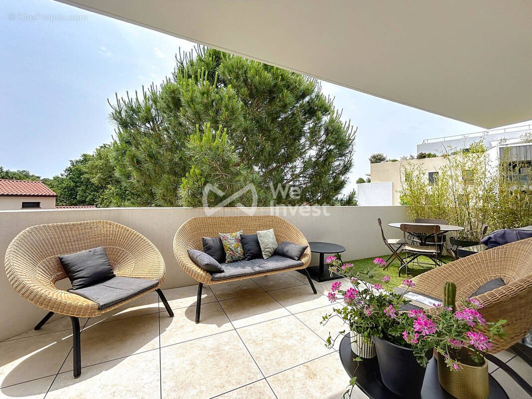 Appartement à MAUGUIO